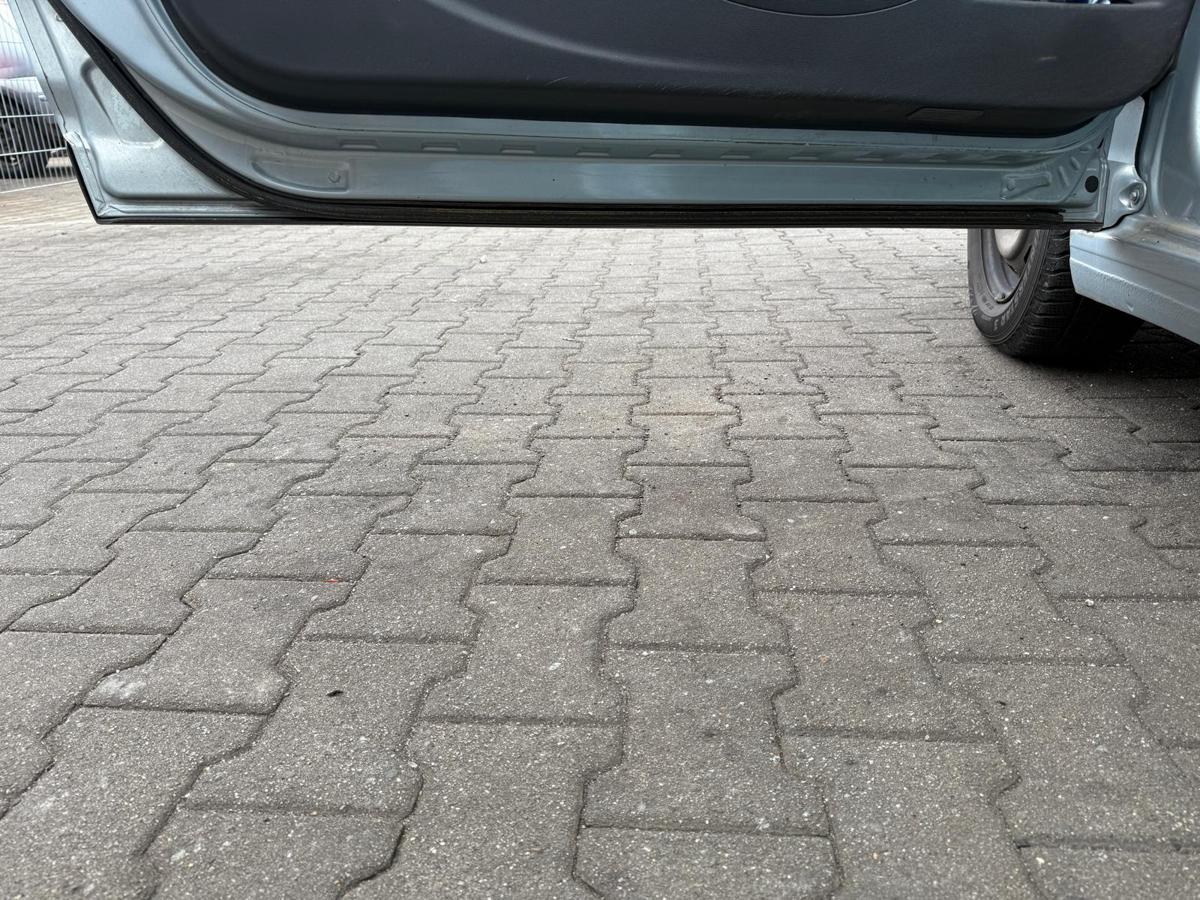 Citroen C4 original Tür vorn links EYL Islandgrau Coupe Rohbau BJ07